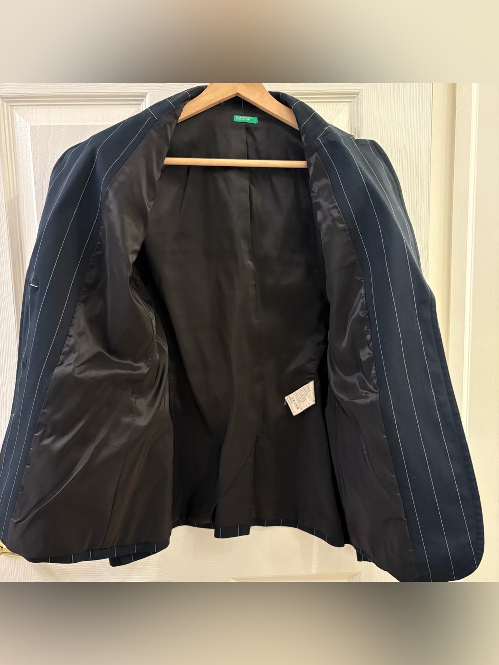 UNITED COLORS OF BENETTON Navy Pinstripe Women's Blazer - Picture 4 of 6